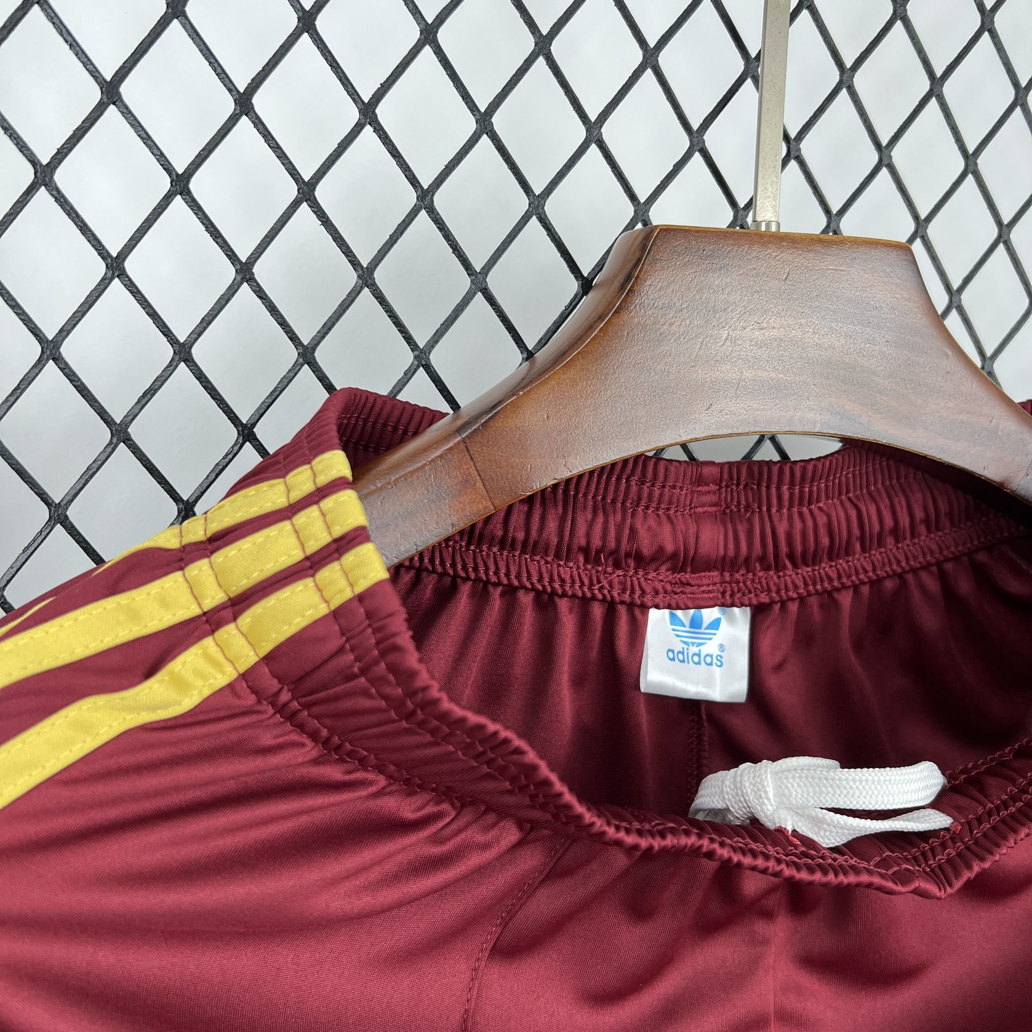 Short de Football Espagne 2026/27 Coupe Du Monde thumbnail 2